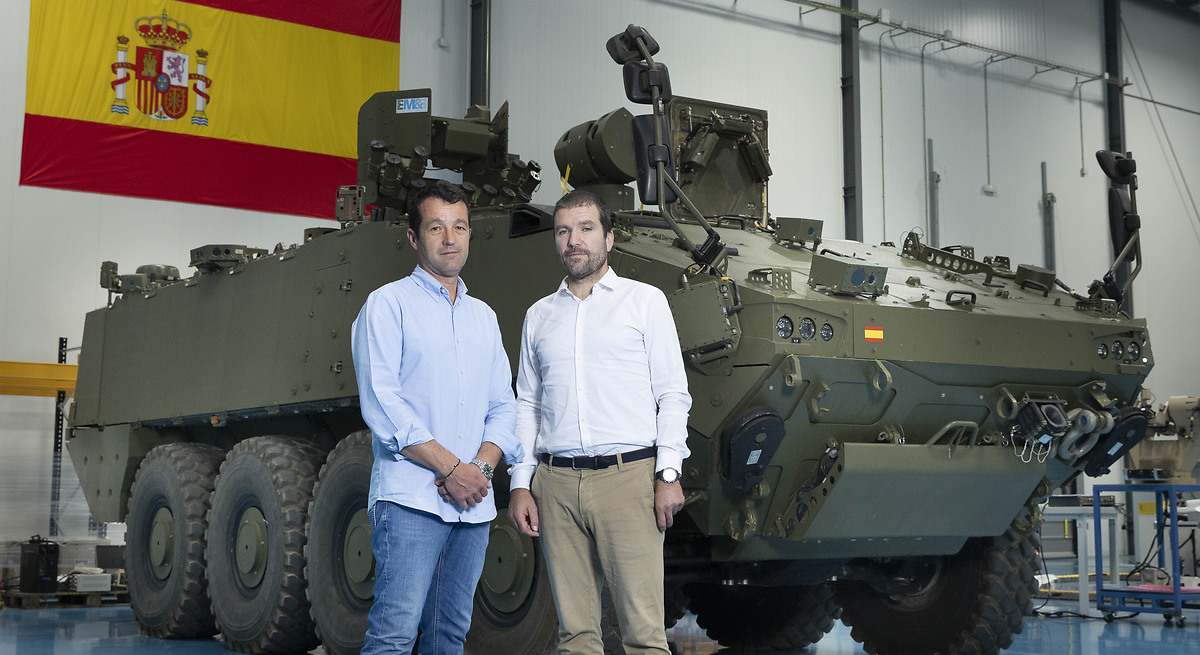 Los Escribano se embolsan 875 millones tras vender Indra